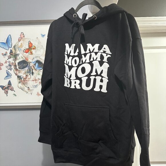 MAMA Sweatshirt - Picture 1 of 3